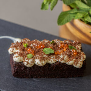 Tarta Guinness, caviar de café y crema pastelera de mascarpone